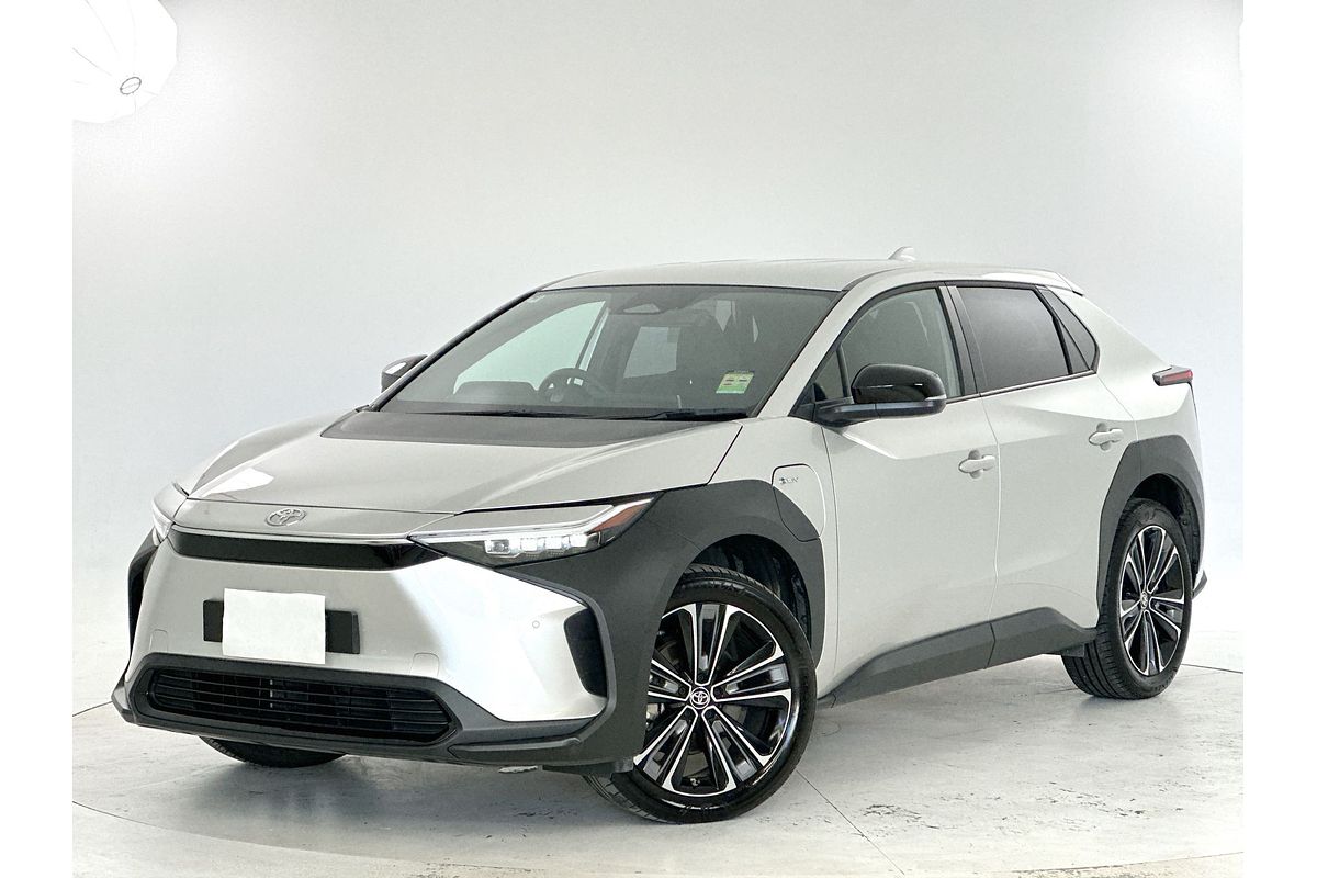 2024 Toyota bZ4X XEAM10R