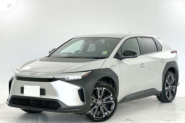 2024 Toyota bZ4X XEAM10R