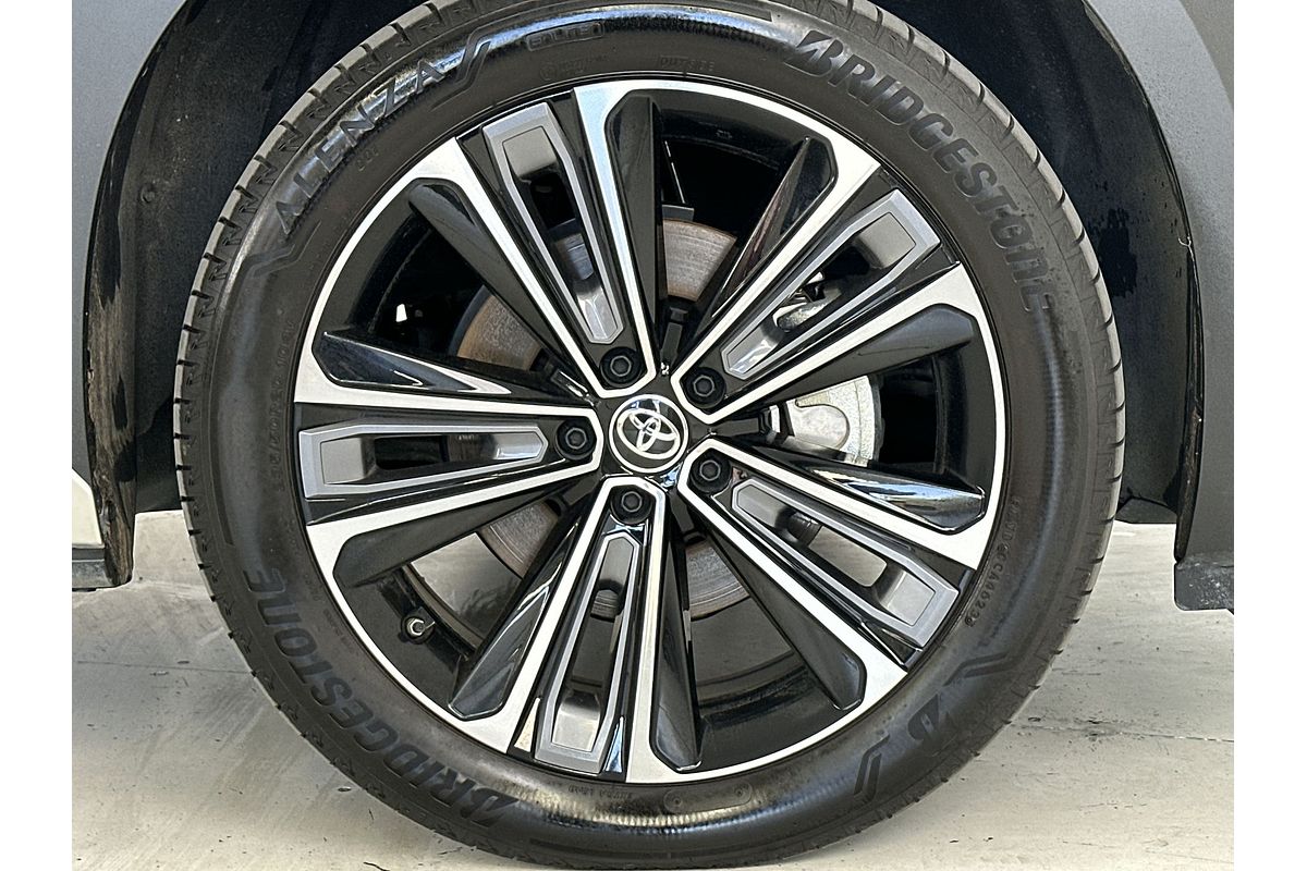 2024 Toyota bZ4X XEAM10R