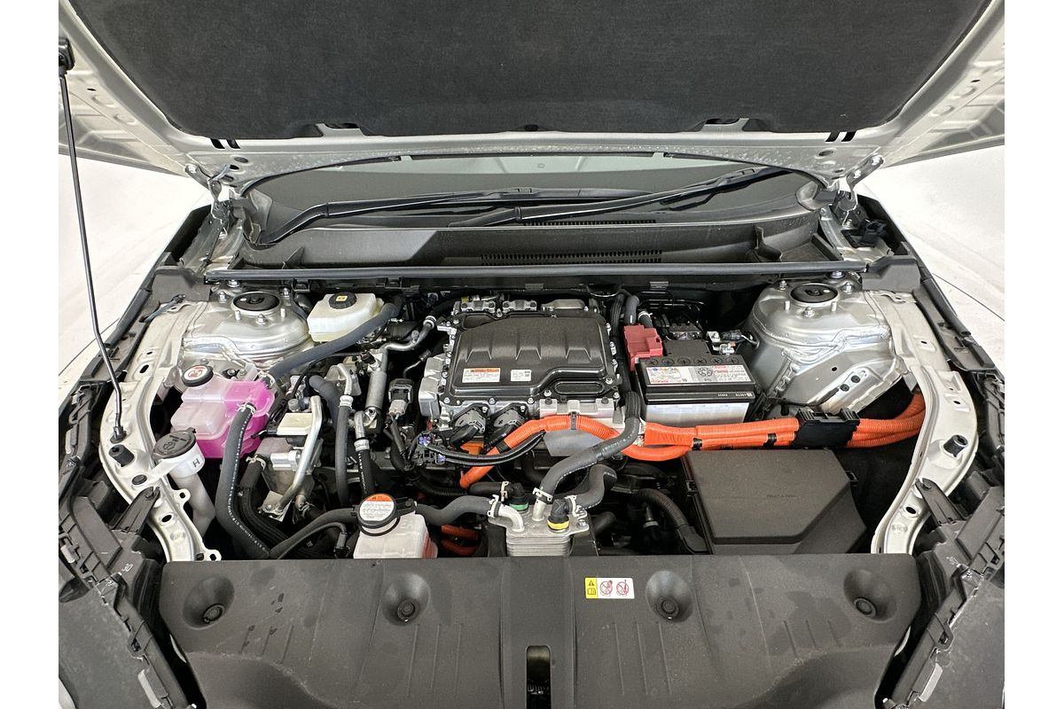 2024 Toyota bZ4X XEAM10R
