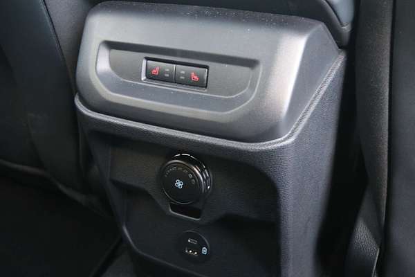 2025 Ford Everest Platinum 3.0L