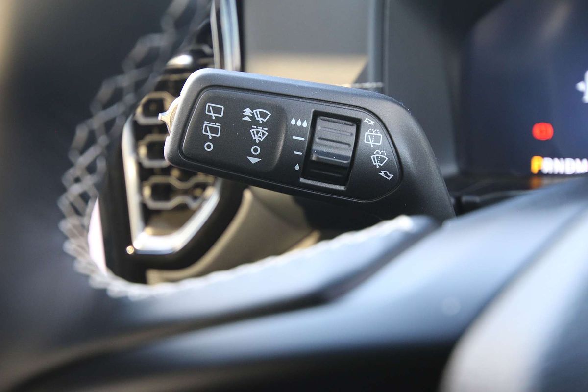 2025 Ford Everest Platinum 3.0L
