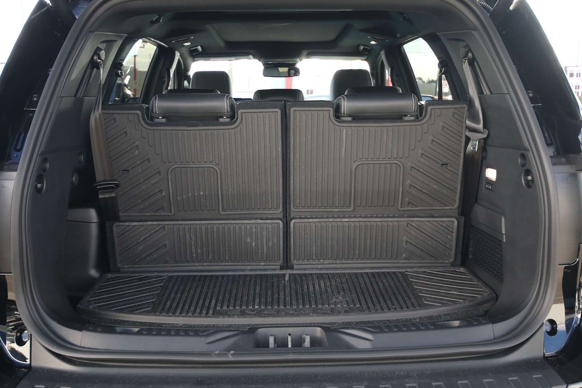2025 Ford Everest Platinum 3.0L