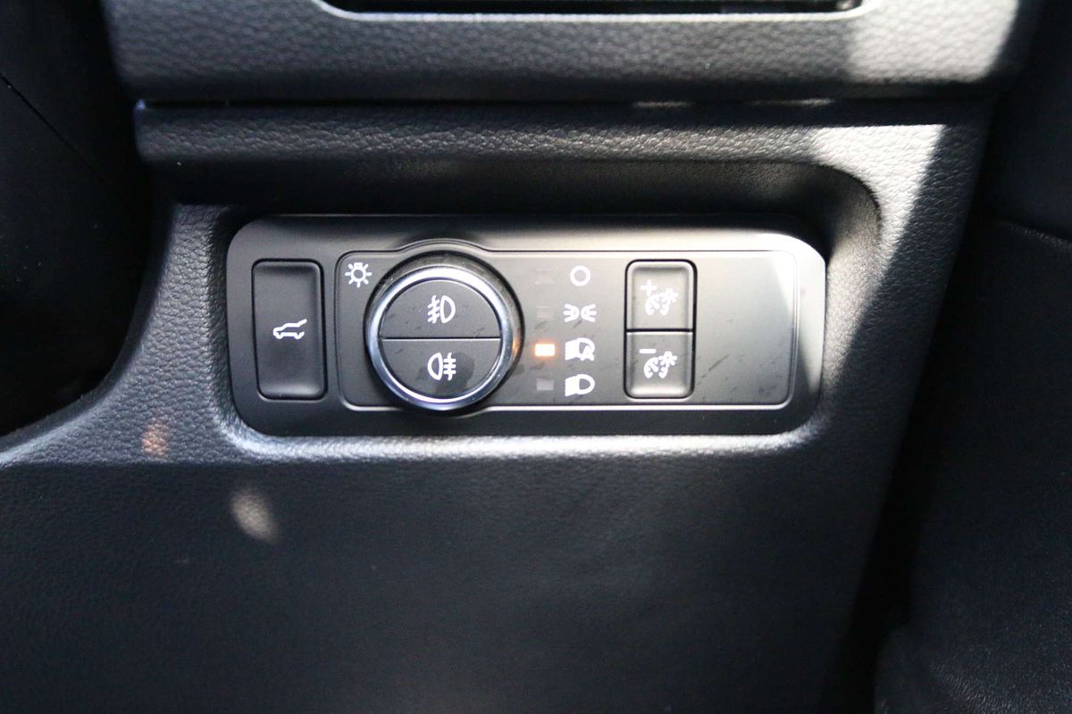 2025 Ford Everest Platinum 3.0L