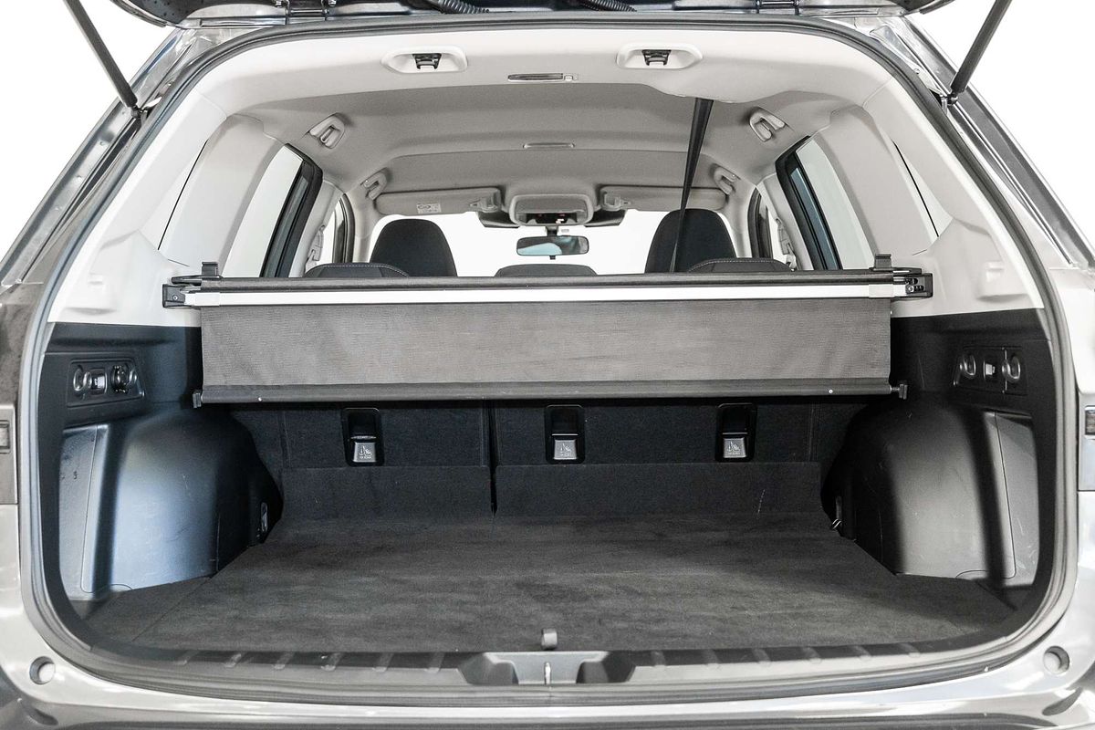 2022 Subaru Forester 2.5i-L S5