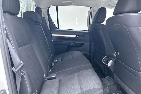 2022 Toyota Hilux SR5 GUN126R 4X4