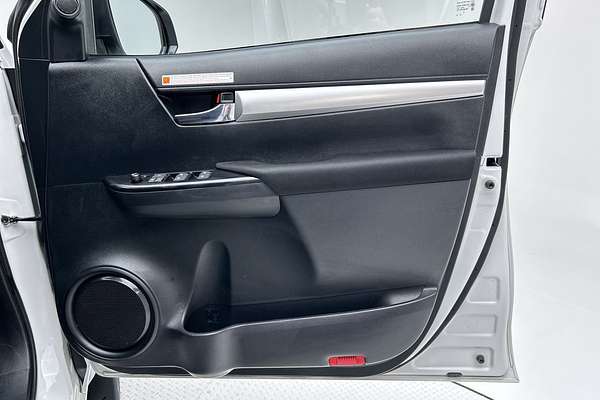 2022 Toyota Hilux SR5 GUN126R 4X4