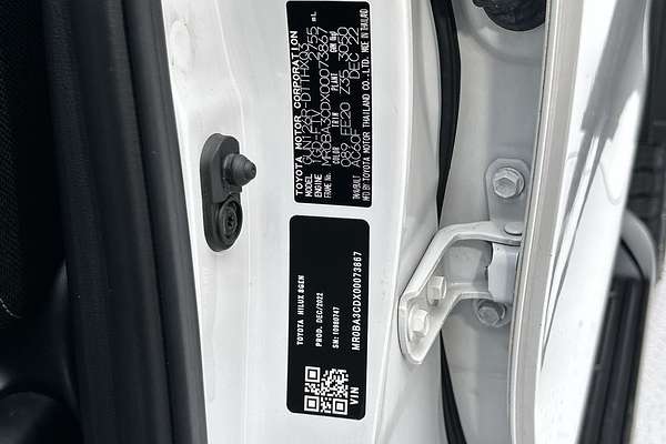 2022 Toyota Hilux SR5 GUN126R 4X4