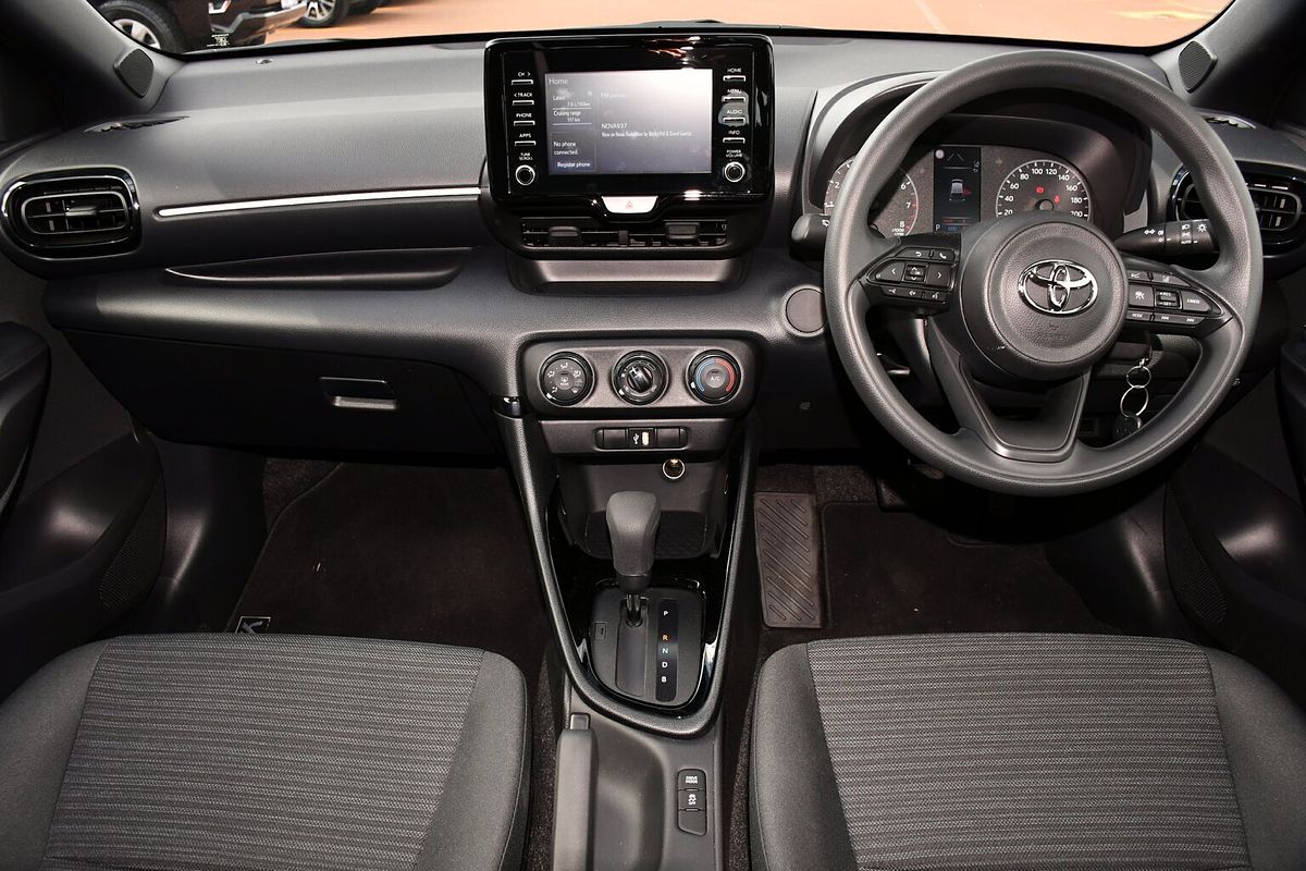 2022 Toyota Yaris Ascent Sport MXPA10R