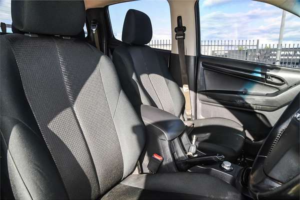 2019 Isuzu D-MAX SX 4X4