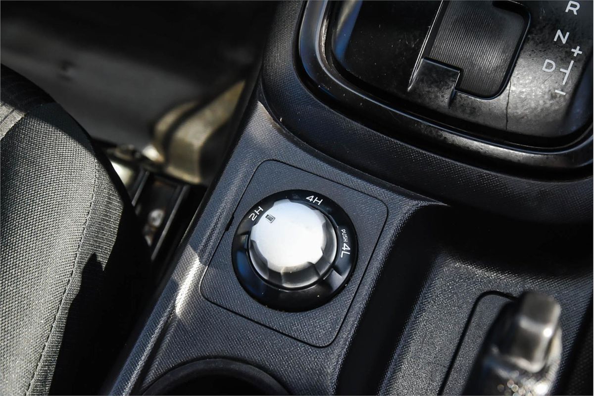 2019 Isuzu D-MAX SX 4X4