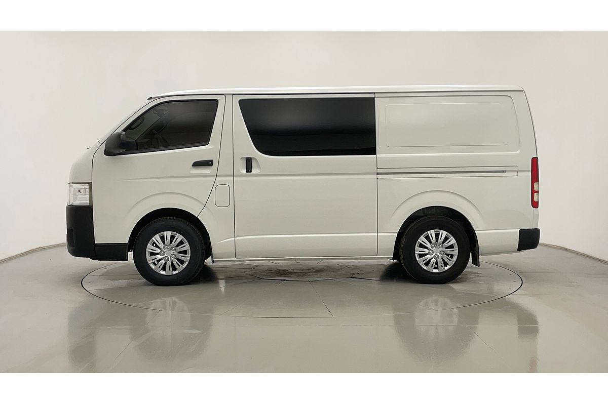 2015 Toyota Hiace TRH201R LWB