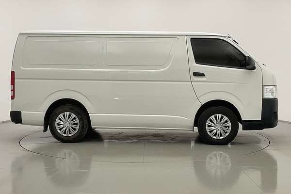 2015 Toyota Hiace TRH201R LWB
