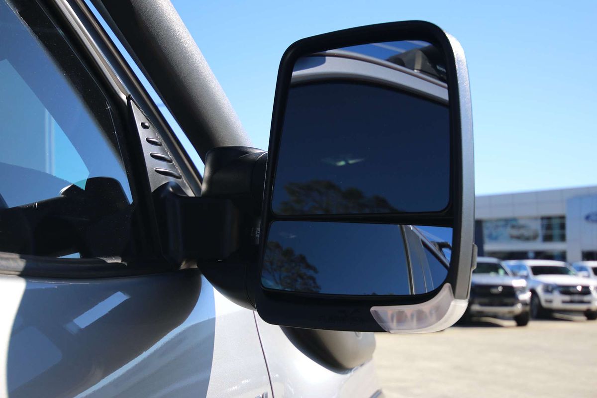 2019 Toyota Hilux Rugged X GUN126R 4X4