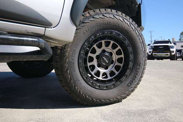 2019 Toyota Hilux Rugged X GUN126R 4X4