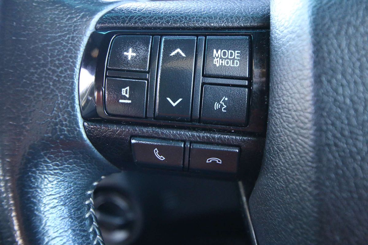2019 Toyota Hilux Rugged X GUN126R 4X4