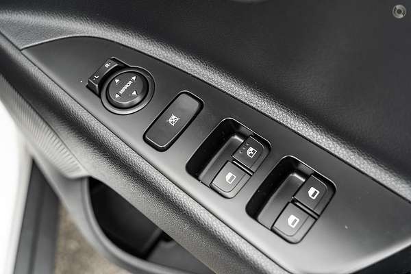 2022 Kia Stonic S YB