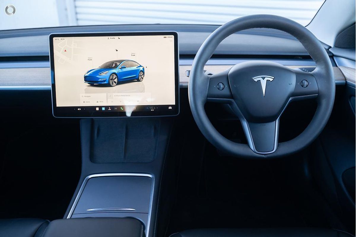 2022 Tesla Model 3 Rear-Wheel Drive