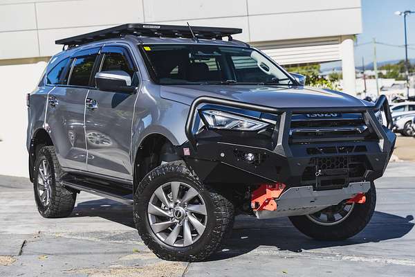 2021 Isuzu MU-X LS-U