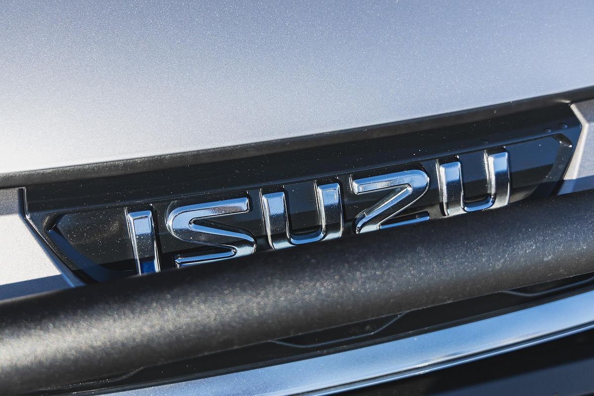 2021 Isuzu MU-X LS-U