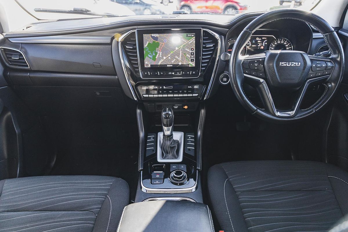 2021 Isuzu MU-X LS-U