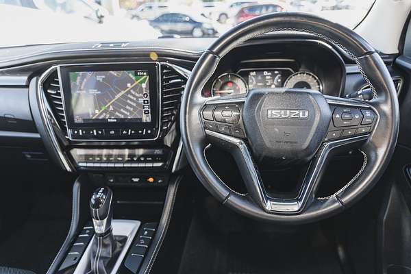 2023 Isuzu MU-X LS-T