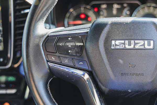 2023 Isuzu MU-X LS-T