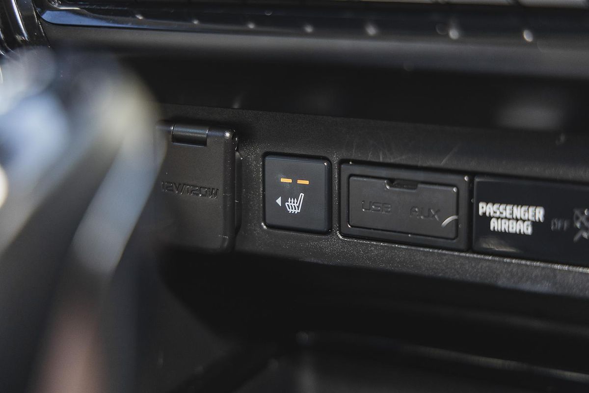 2023 Isuzu MU-X LS-T