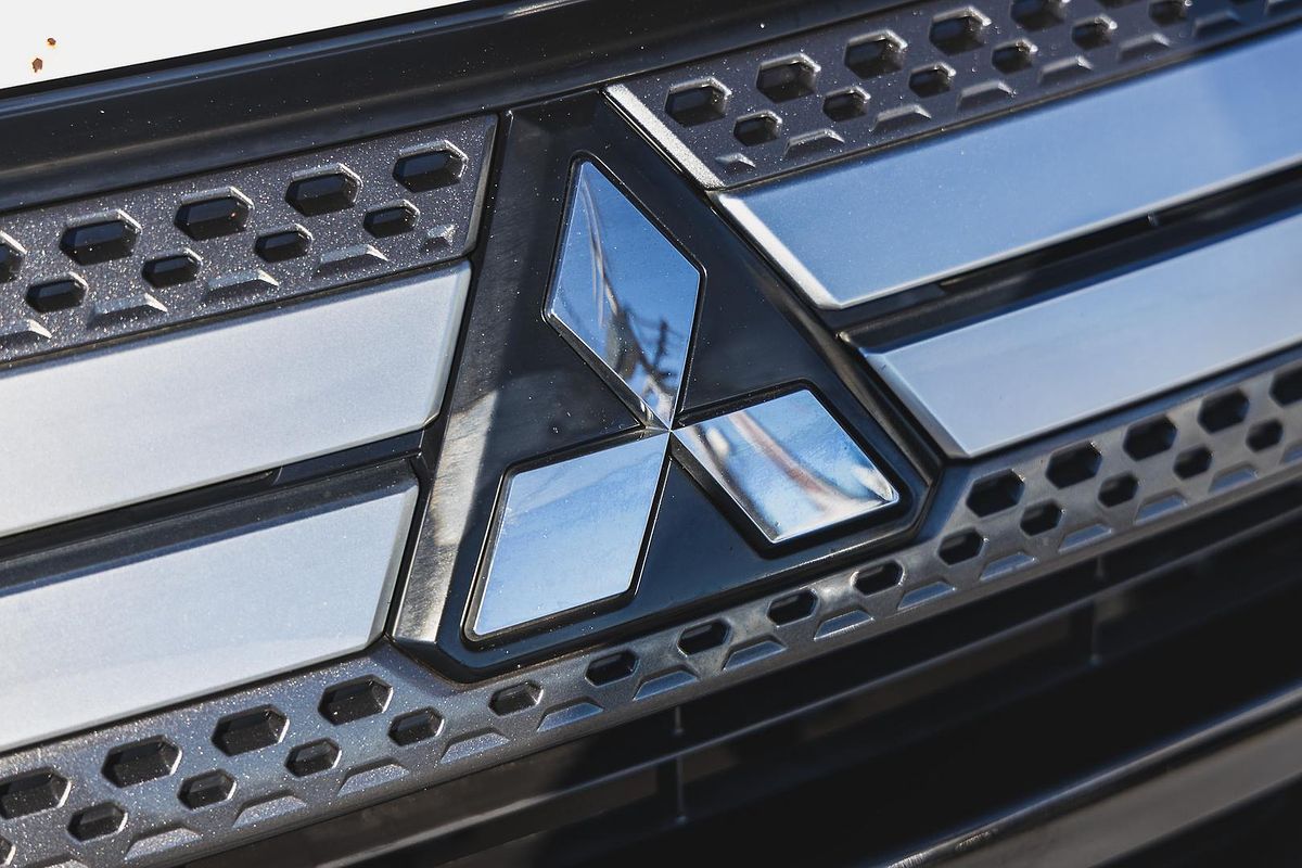 2020 Mitsubishi Outlander ES ZL