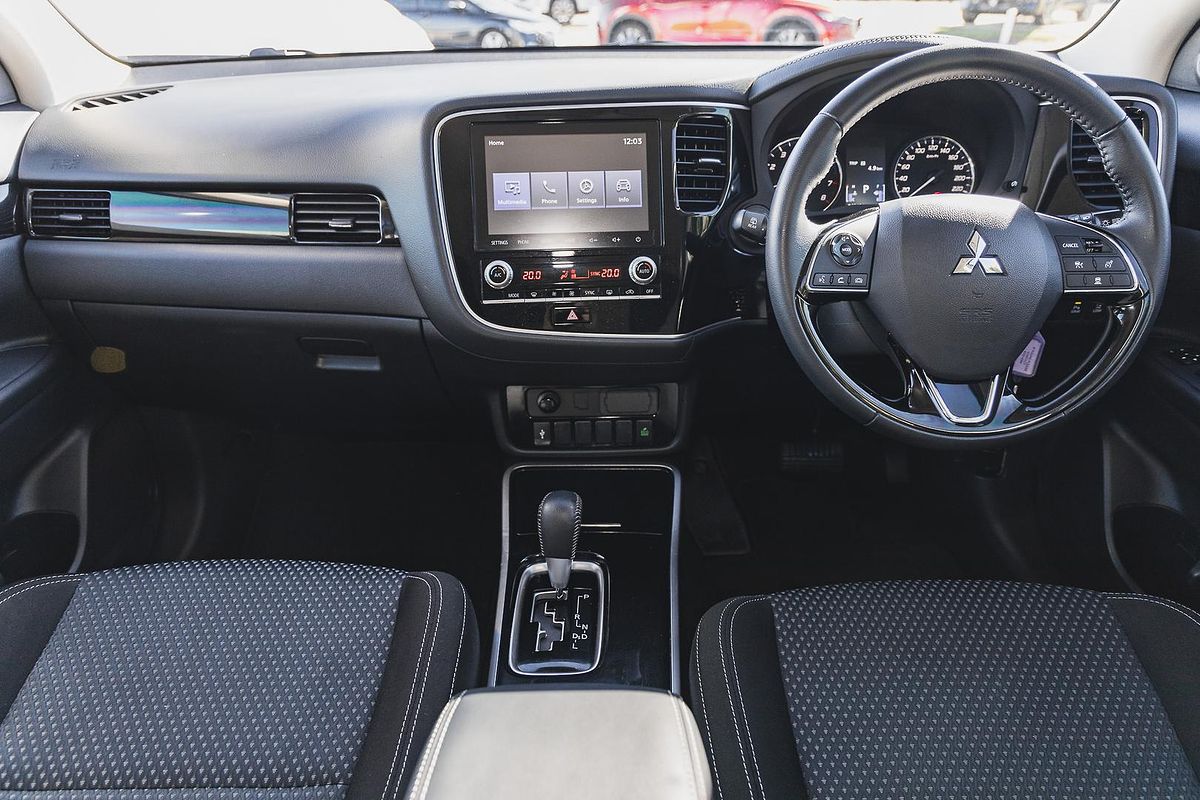 2020 Mitsubishi Outlander ES ZL