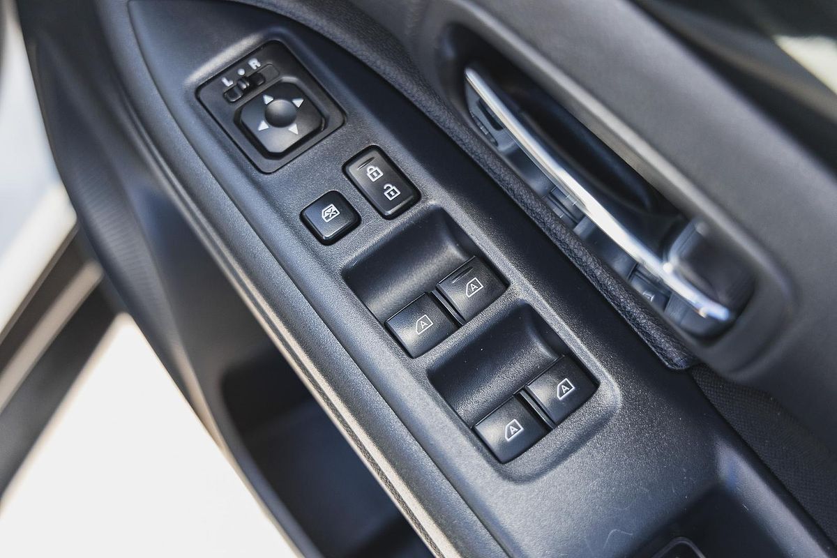2020 Mitsubishi Outlander ES ZL