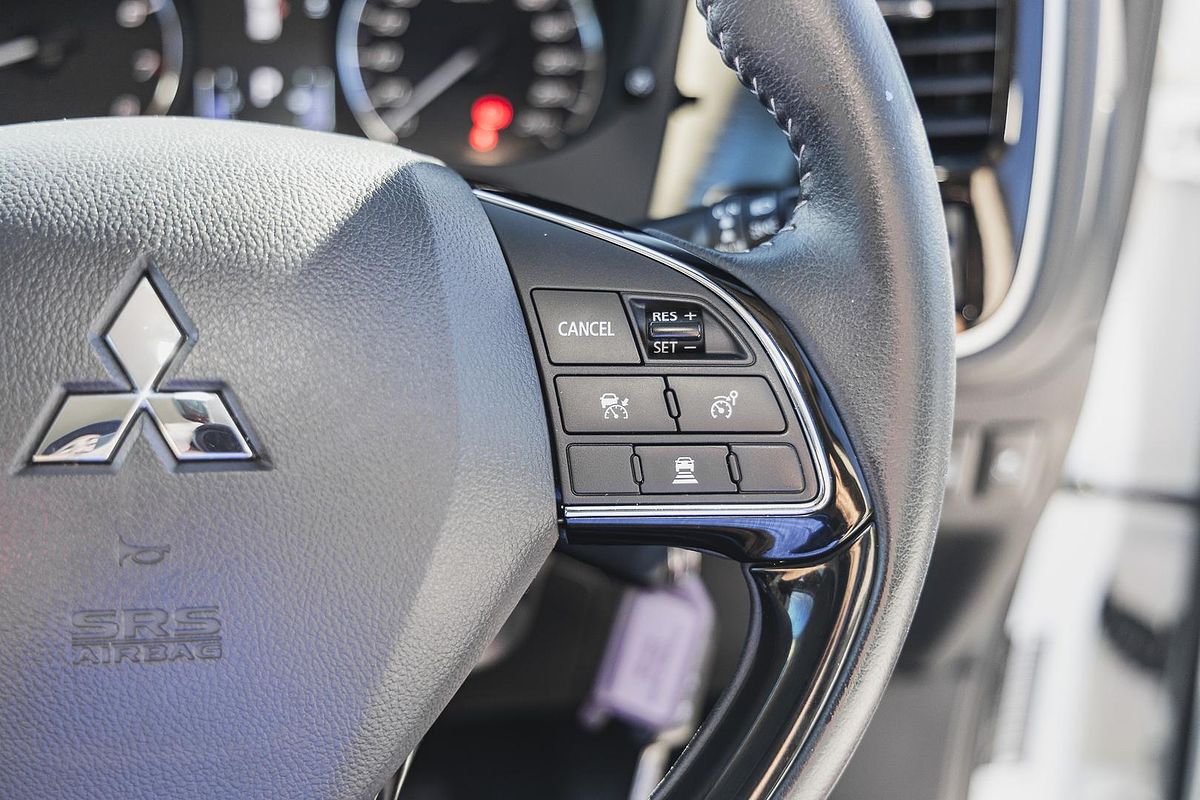2020 Mitsubishi Outlander ES ZL