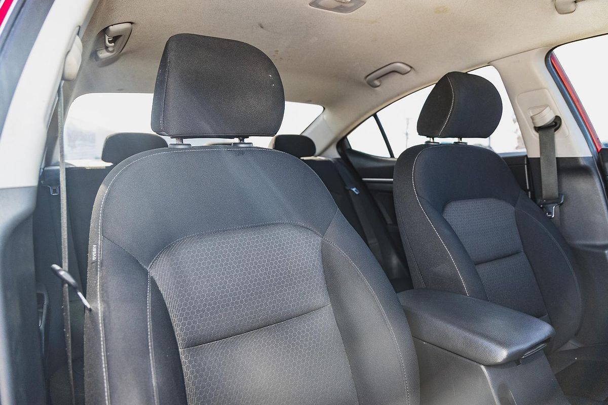 2016 Hyundai Elantra Active AD