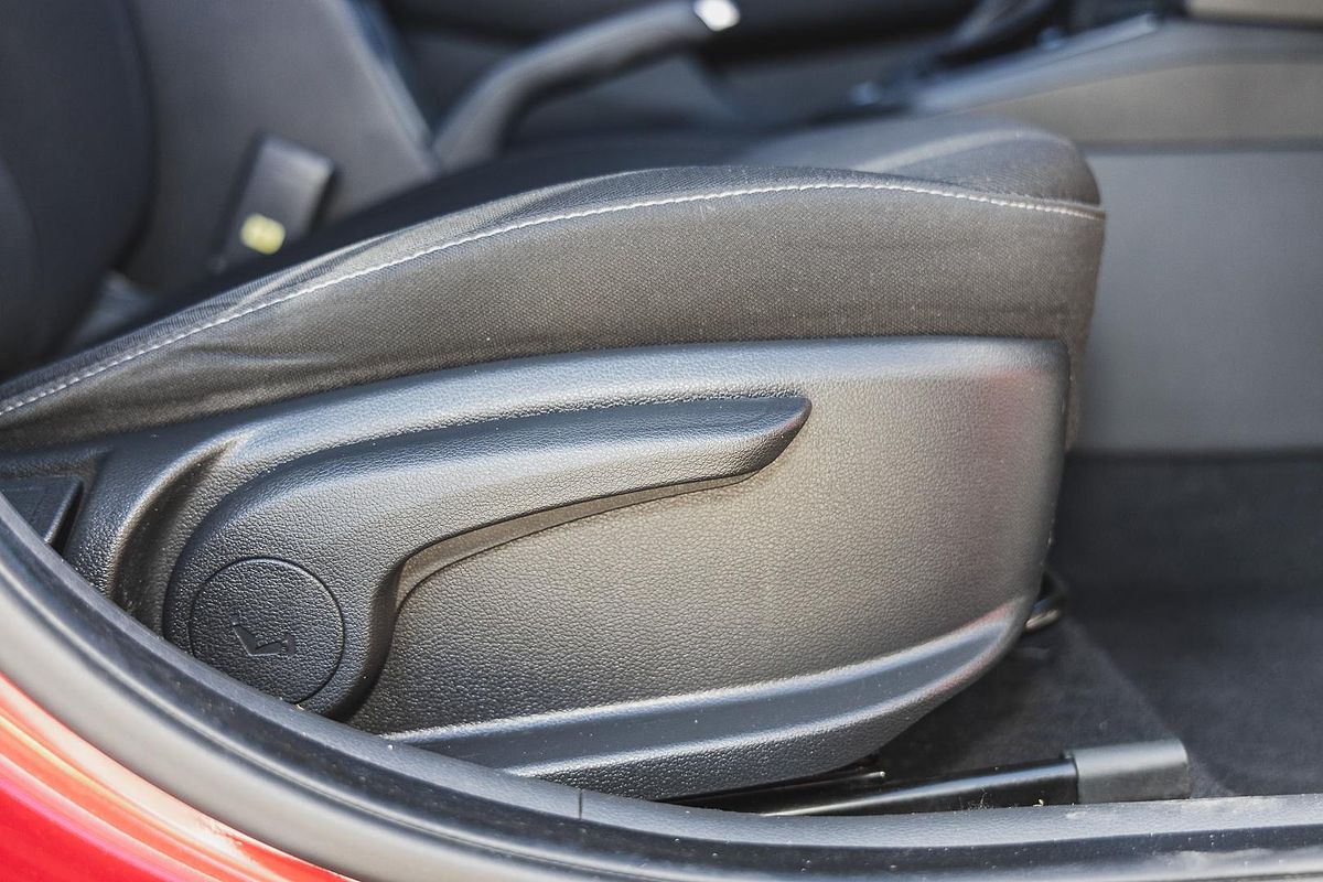 2016 Hyundai Elantra Active AD