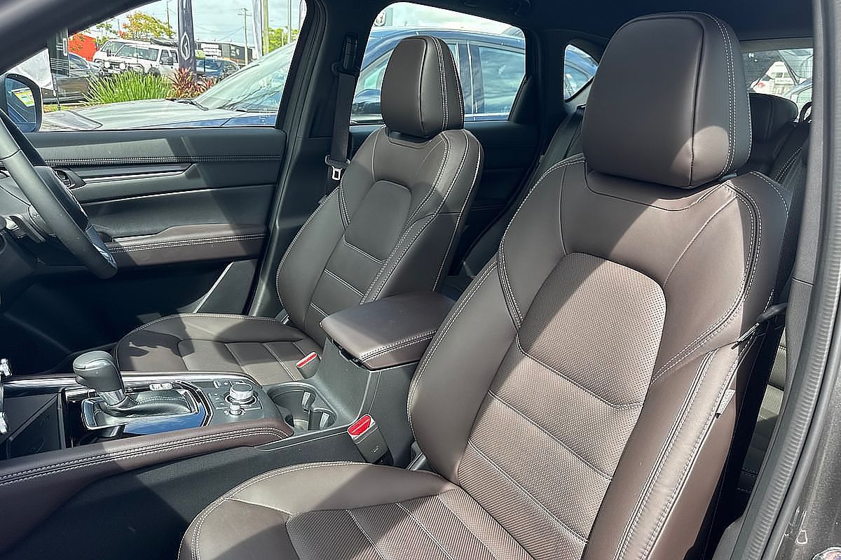 2024 Mazda CX-5 G25 Akera KF Series
