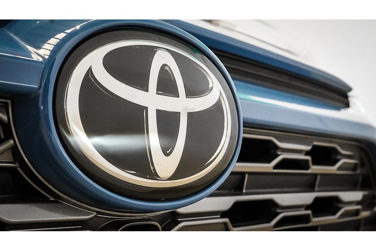 2022 Toyota RAV4 Cruiser MXAA52R