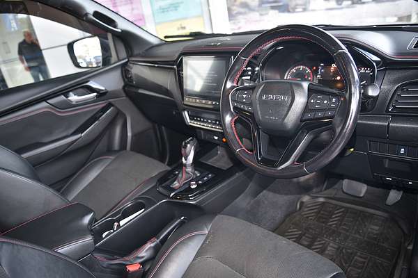 2022 Isuzu D-MAX X-TERRAIN 4X4