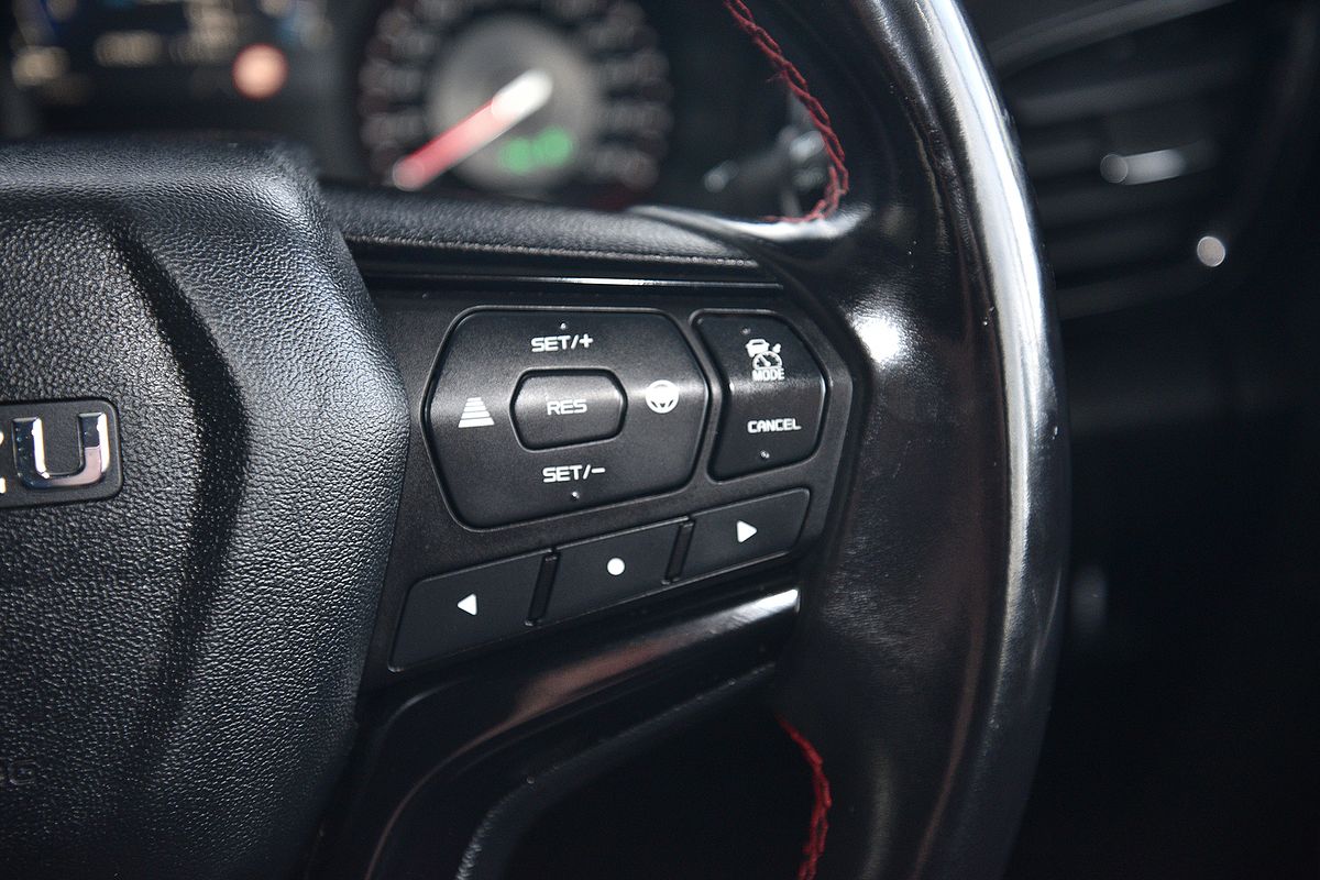 2022 Isuzu D-MAX X-TERRAIN 4X4