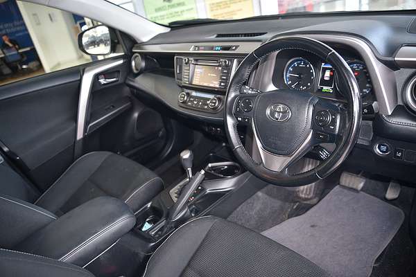 2017 Toyota RAV4 GXL ZSA42R