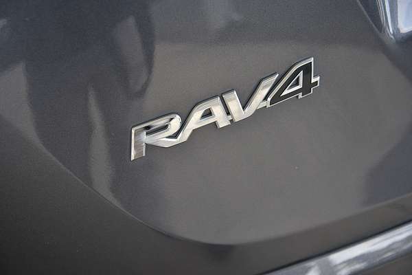 2017 Toyota RAV4 GXL ZSA42R