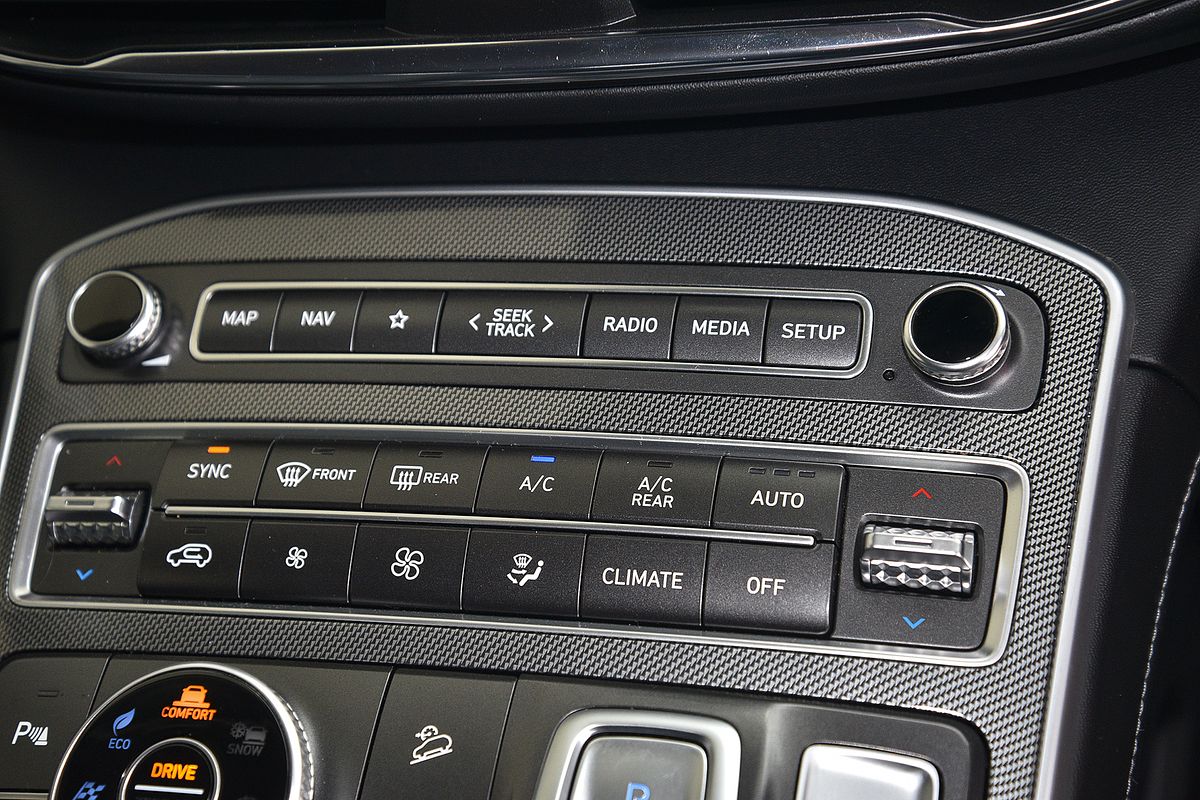 2022 Hyundai Santa Fe Elite TM.V4
