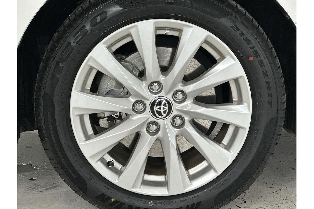 2020 Toyota Camry Ascent AXVH71R