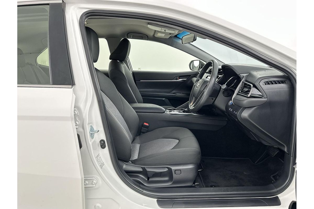 2020 Toyota Camry Ascent AXVH71R