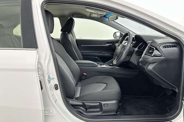 2020 Toyota Camry Ascent AXVH71R