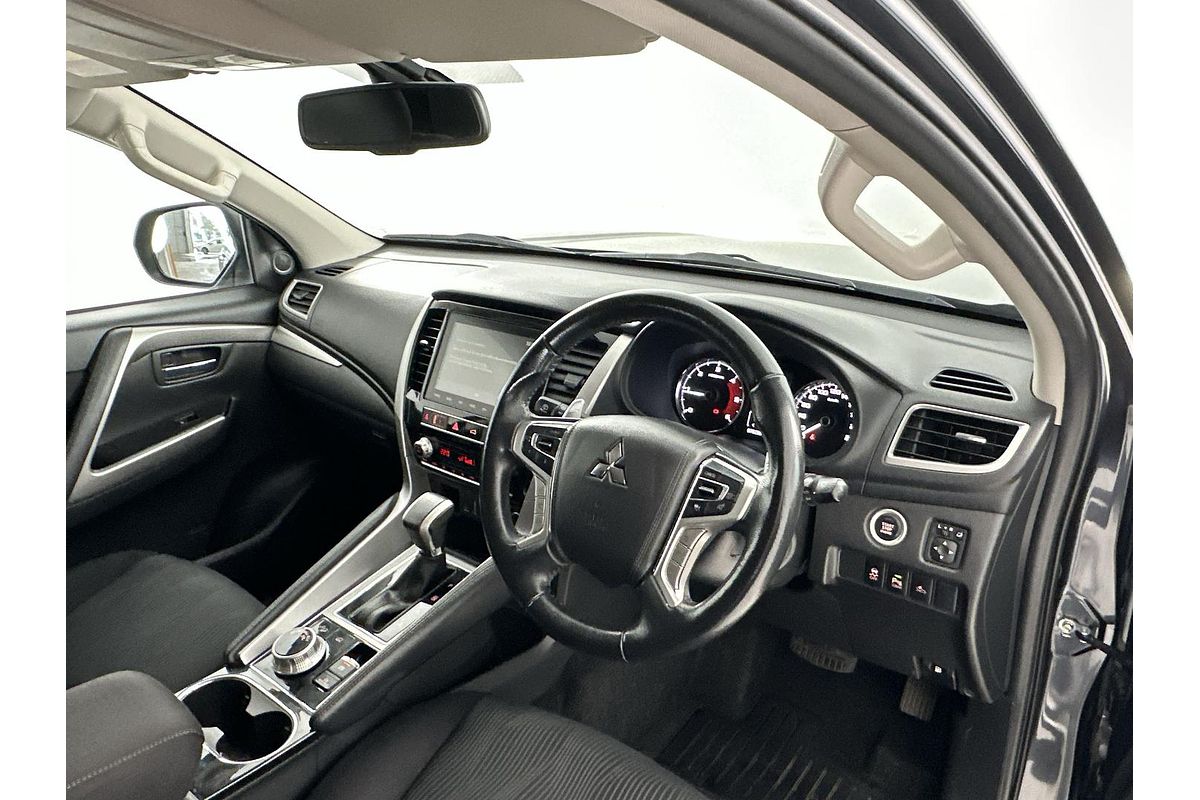 2021 Mitsubishi Pajero Sport GLS QF