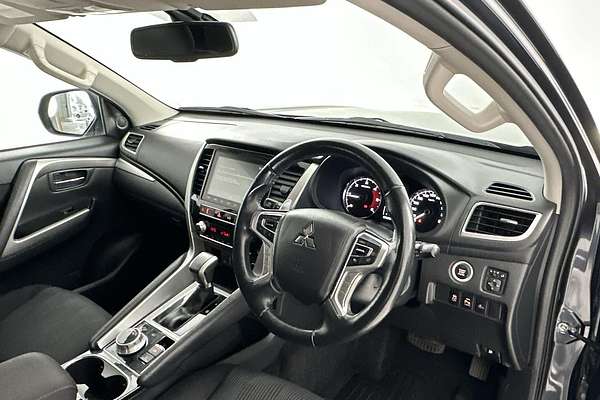 2021 Mitsubishi Pajero Sport GLS QF