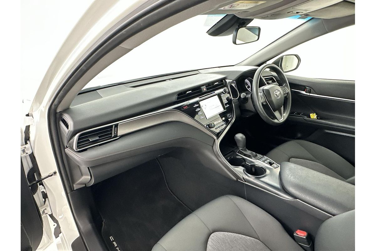 2020 Toyota Camry Ascent AXVH71R