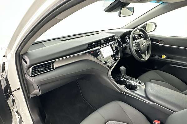 2020 Toyota Camry Ascent AXVH71R