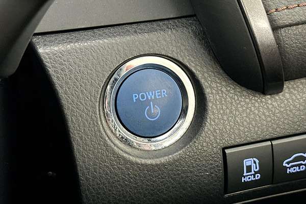 2020 Toyota Camry Ascent AXVH71R