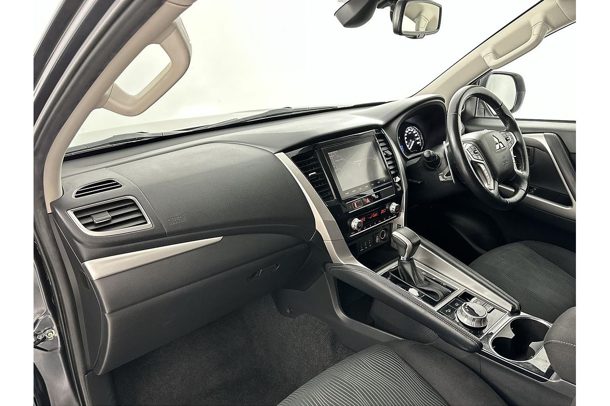 2021 Mitsubishi Pajero Sport GLS QF